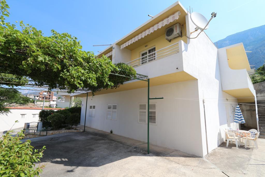 Apartments Antoneta Makarska Exterior photo